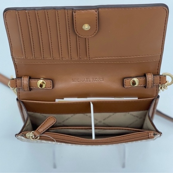 Michael Kors MD MF Phone Xbody Bag Vanilla - Picture 7 of 14